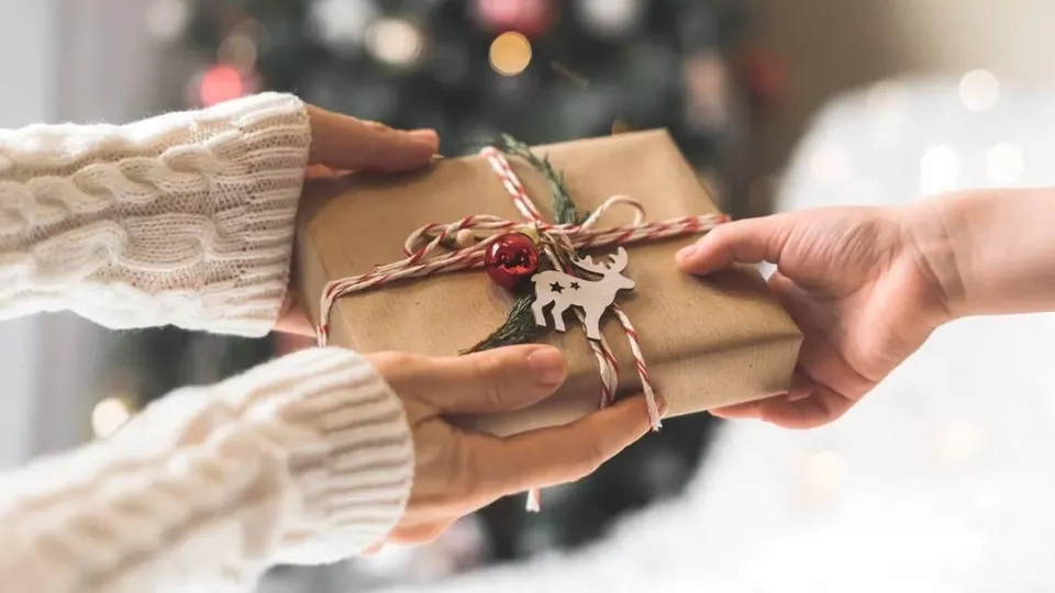 5+ QUÀ SINH NHẬT LÃNG MẠN CHO BẠN TRAI LÀM TRONG NGÀNH CÔNG AN