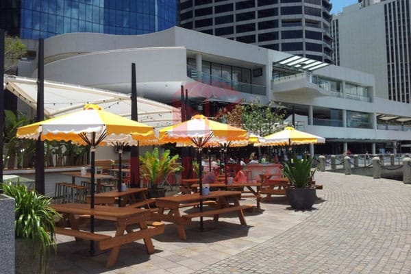 Ý TƯỞNG DÙNG DÙ TRANG TRÍ QUÁN CAFE HIỆU QUẢ, ĐỘC ĐÁO