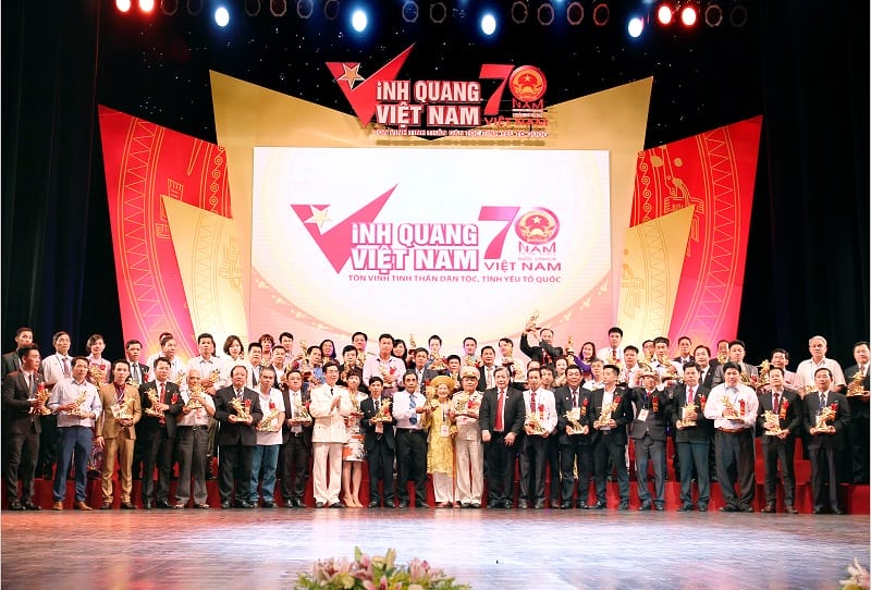 DÙ MINH THÀNH - NHẬN TƯỢNG THÁNH GIÓNG, PHÙ ĐỔNG THIÊN VƯƠNG