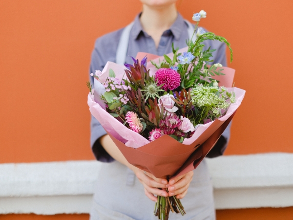 NHỮNG MÓN QUÀ TẶNG 20/11 CHO THẦY CÔ GIÁO THIẾT THỰC VÀ Ý NGHĨA