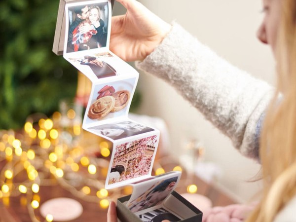 GỢI Ý 10+ QUÀ KÝ NIỆM NGÀY YÊU NHAU CHO BẠN TRAI